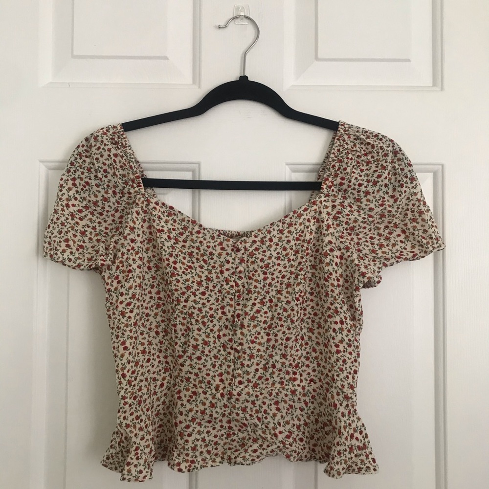 Women’s American Eagle floral shirt